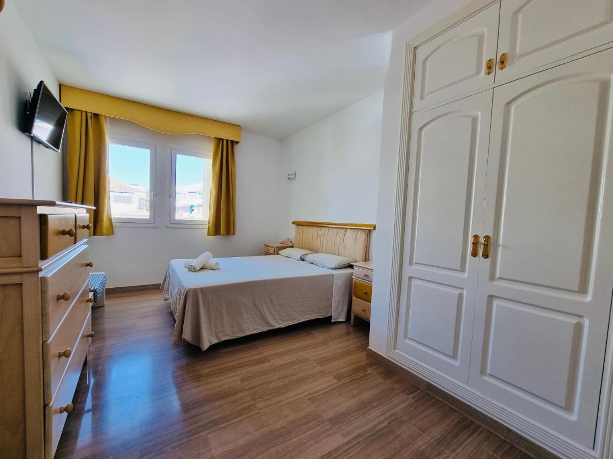 Ferienwohnung G&G Isla Marina Puerto Benalmádena Exterior foto